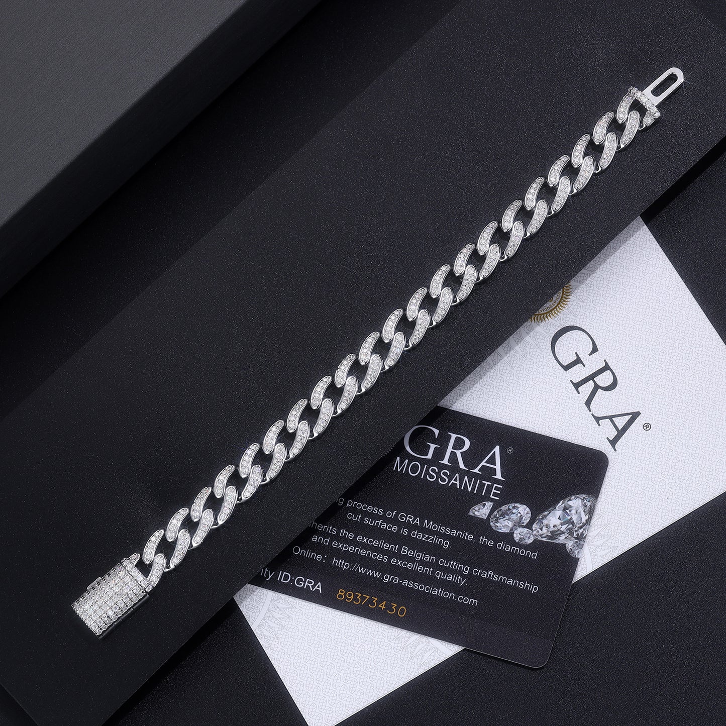 TAAZLUXE™ - Cuban Chain Bracelet with Moissanites - 18K White Gold Vermeil
