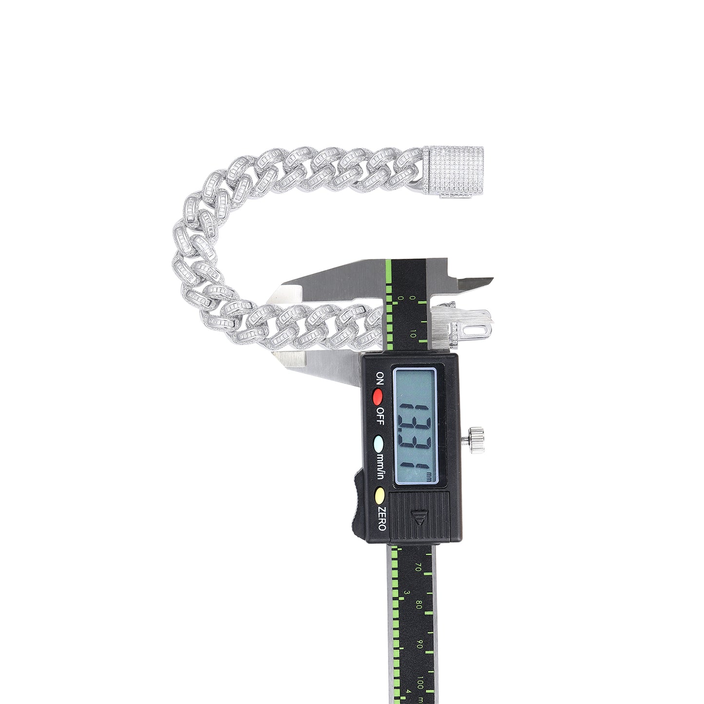 سوار سلسلة كوبية من TAAZLUXE™ مرصع بأحجار المويسانايت - مطلي بالذهب الأبيض عيار 18 قيراطًا