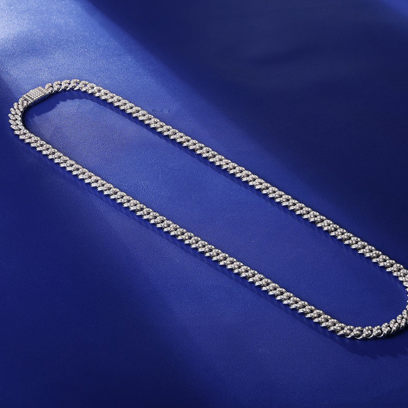 TAAZLUXE™ Cuban Chain with Moissanites - 18K White Gold Vermeil