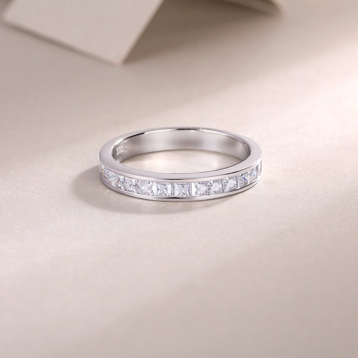 TAAZLUXE™ Half Eternity Ring with Moissanites - 18K White Gold Vermeil