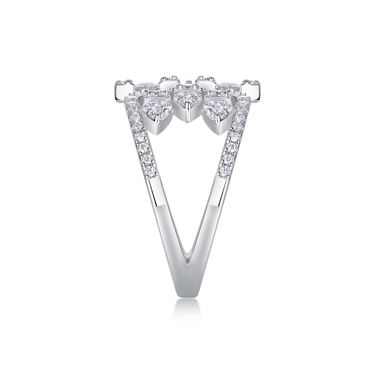 TAAZLUXE™ Ring with Moissanites - Silver