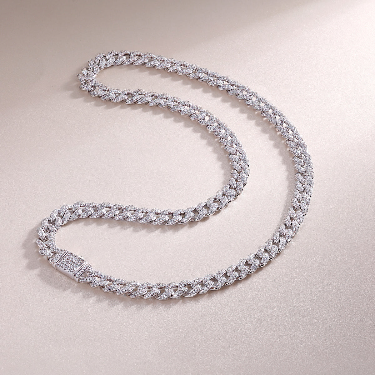 TAAZLUXE™ Cuban Chain Necklace with Moissanites - Silver