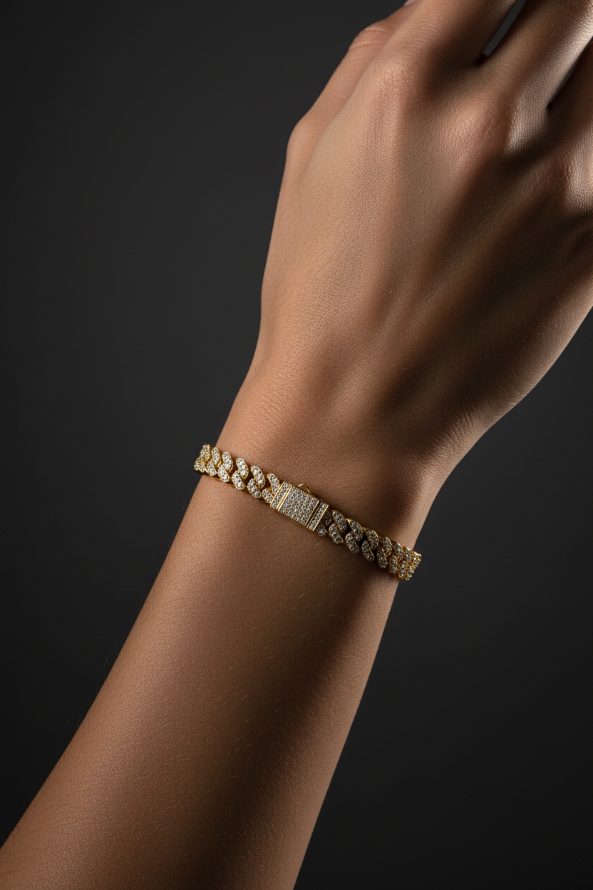 Classy Gold - Dramatic Lighting