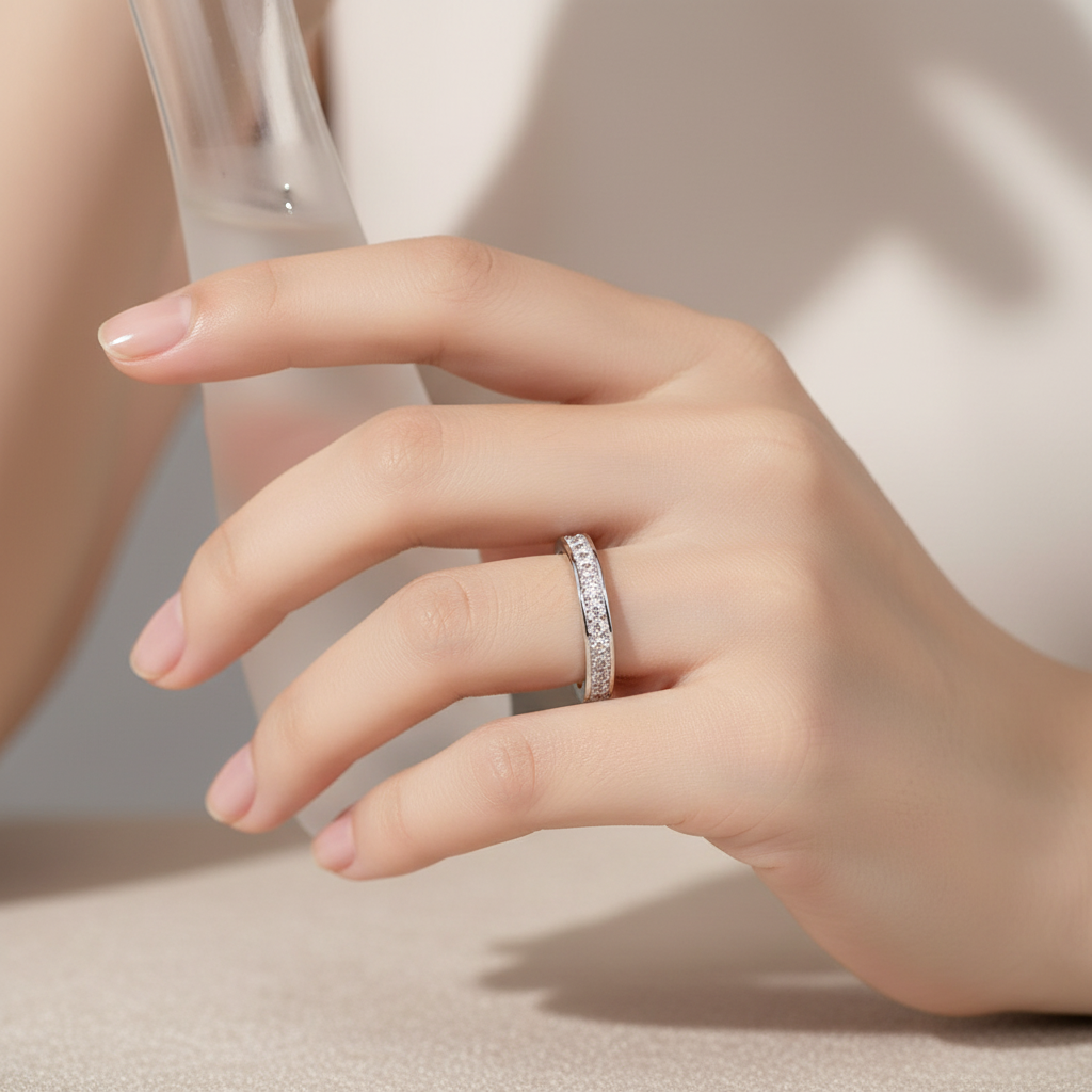 Classy Ladies Eternity - Light Neutral