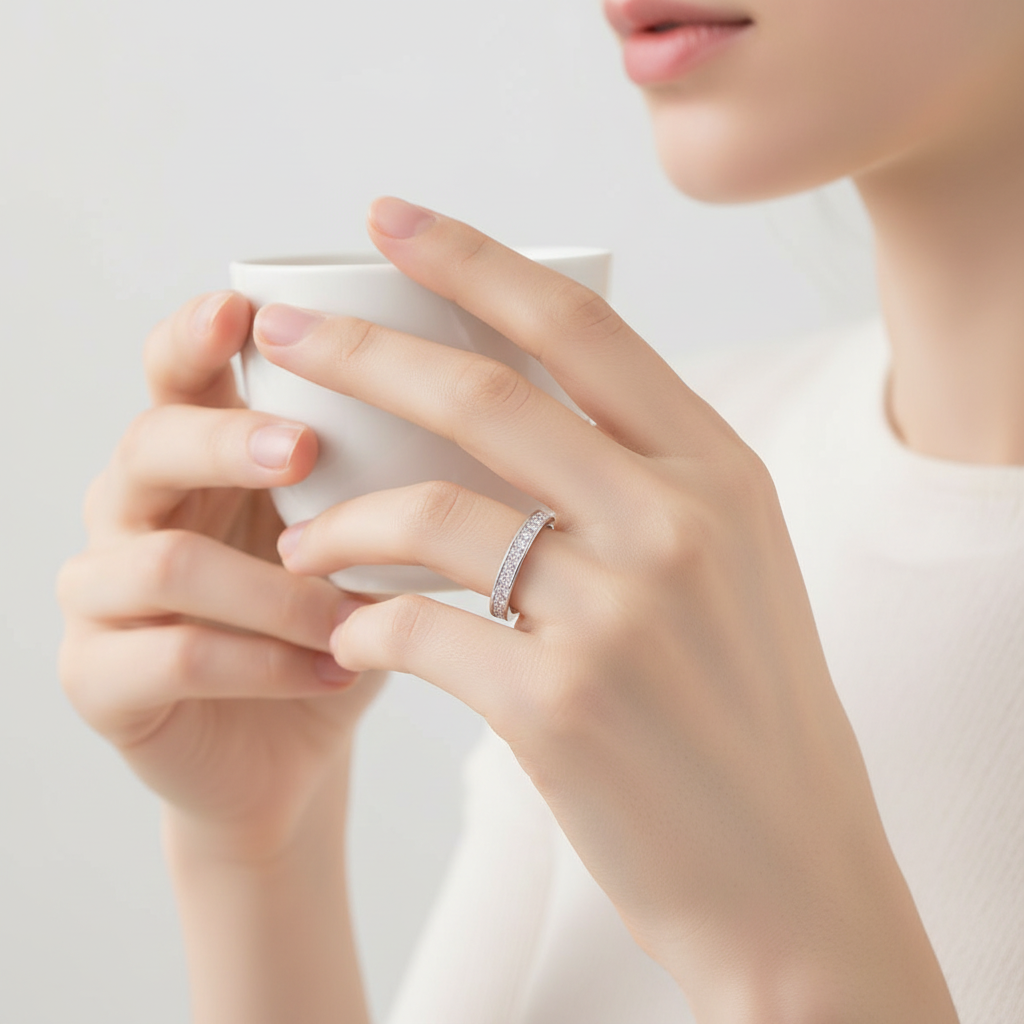 Classy Ladies Eternity - Off-White