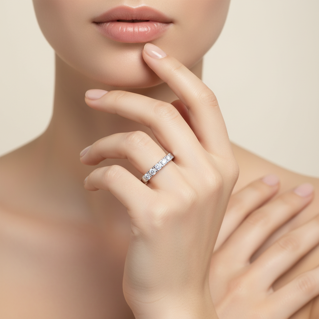 Classy Seven-Stone - Cream Background