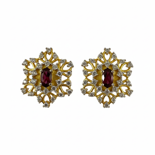 Flower Studs Garnet 18KYW - Front Face Only