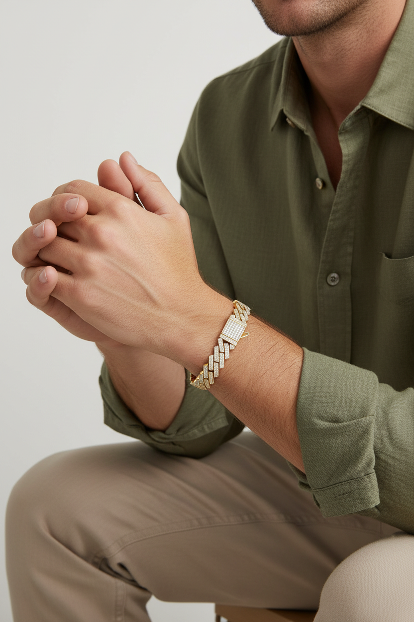 Gold Baguette - Off-White