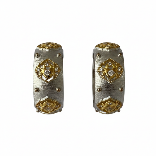 Huggie Hoops Two-Tone - Half Hoop Front