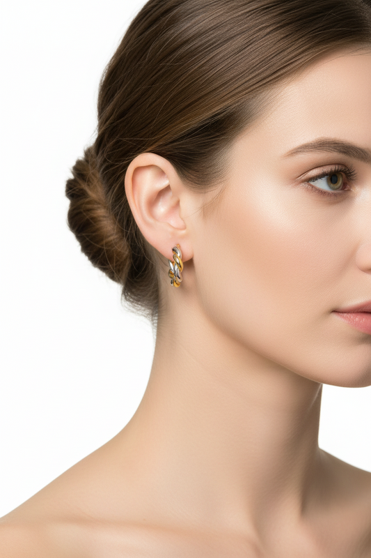 أقراط TAAZLUXE™ S925 Twisted Classy Huggie Hoops | 18KWY Gold Vermeil