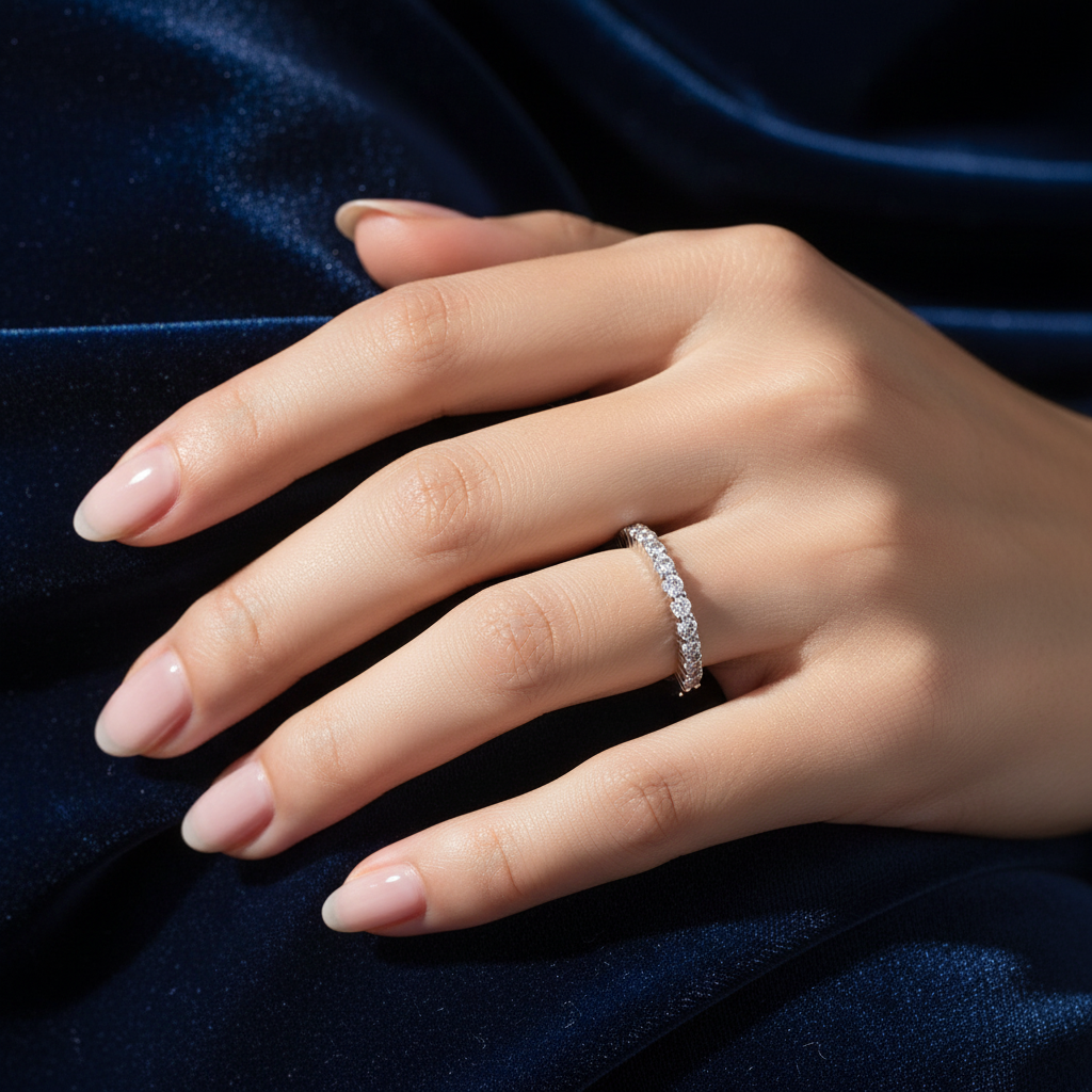 Ultra-Thin Half Eternity - Velvet/Silk