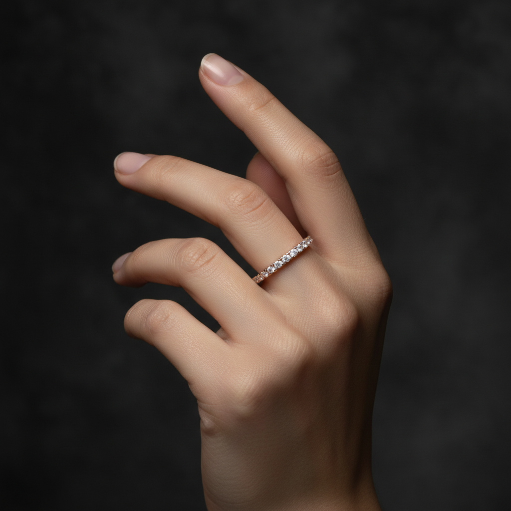 Ultra-Thin Rose Gold - Dramatic Lighting